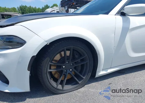 2019 Dodge Charger Scat Pack from USA, damaged, VIN 2C3CDXGJ6KH599353